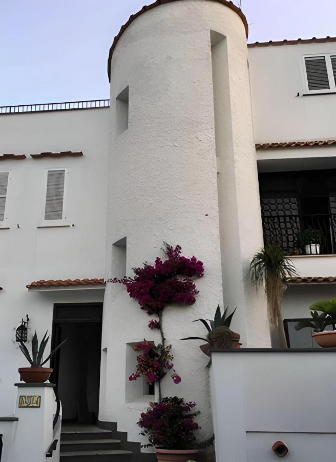 Casa Angela Apartment Ischia Luaran gambar