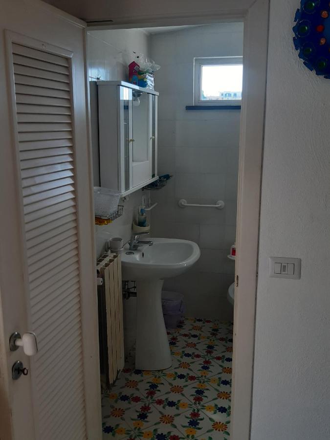 Casa Angela Apartment Ischia Luaran gambar