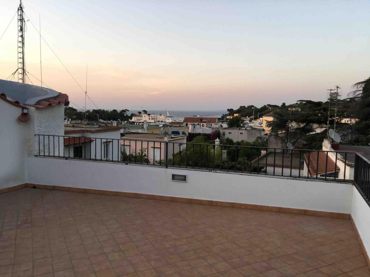 Casa Angela Apartment Ischia Luaran gambar